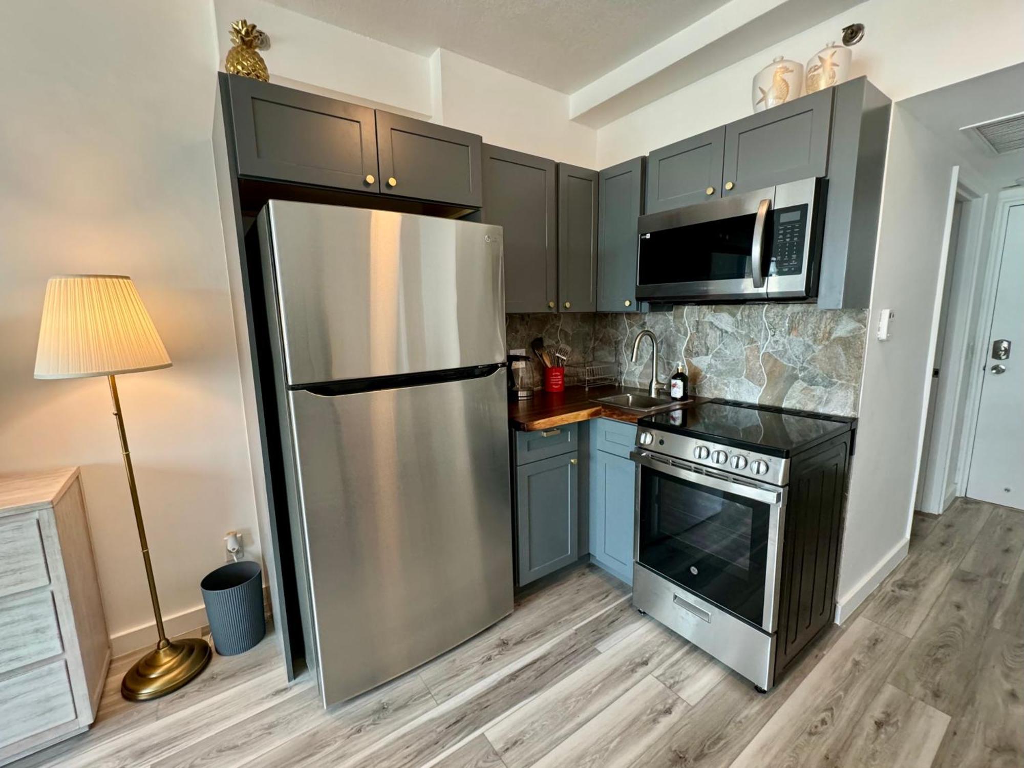 Directly On The With Pool & Parking Appartement Miami Beach